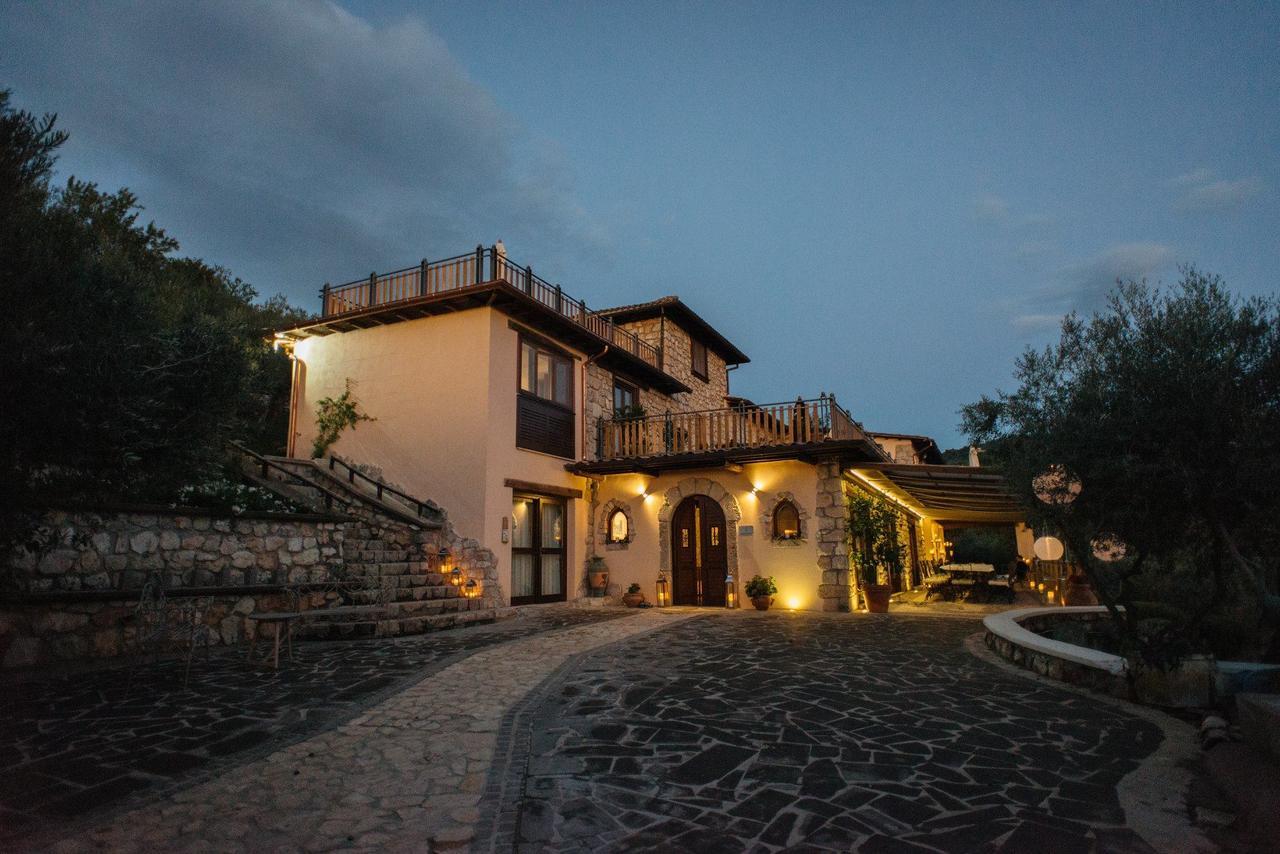Casale San Pietro Bed & Breakfast Anagni Luaran gambar