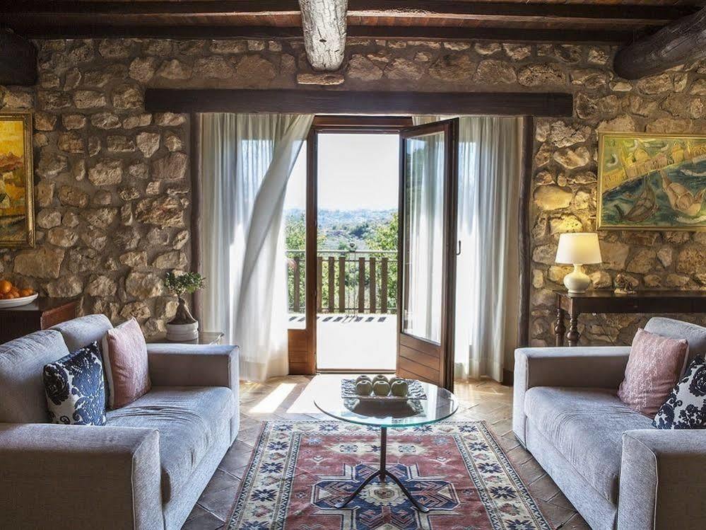 Casale San Pietro Bed & Breakfast Anagni Luaran gambar