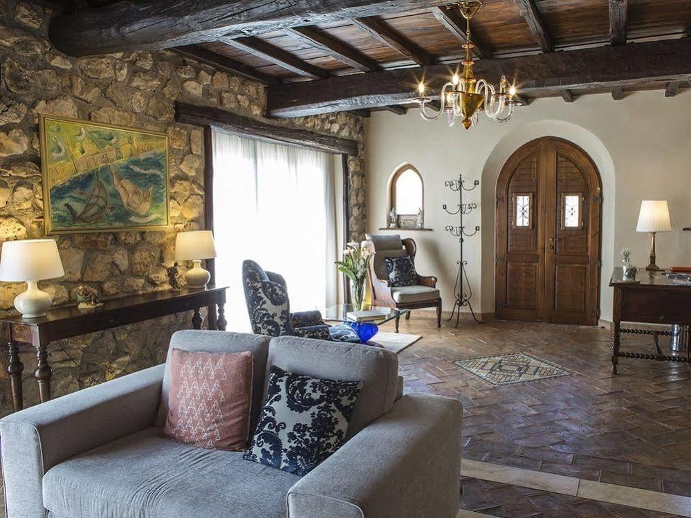 Casale San Pietro Bed & Breakfast Anagni Luaran gambar